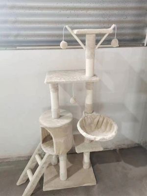 ISO9001 2008 FSCI BSCI Certified Wooden Cat Tree with Large Condo and Multilevel Design