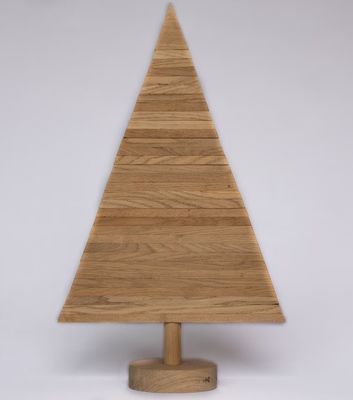 High Quantity Natural White Oak Wood Christmas Tree Sustainable and Space Saving Function