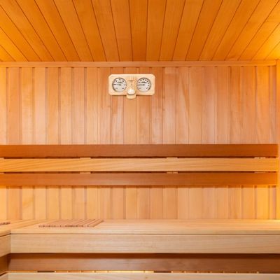 Modern Design 3 in 1 Wooden Sauna Thermometer and Hygrometer with 15 Minute Hourglass Sand Timer