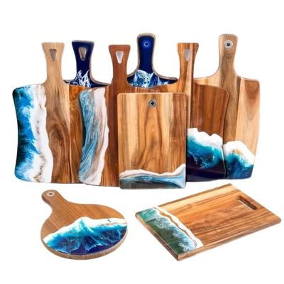 Customized Pattern Acacia Wood Epoxy Resin Charcuterie Board for Serving Food