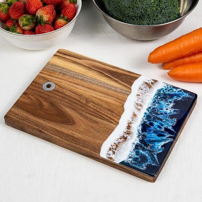 Customized Pattern Acacia Wood Epoxy Resin Charcuterie Board for Serving Food