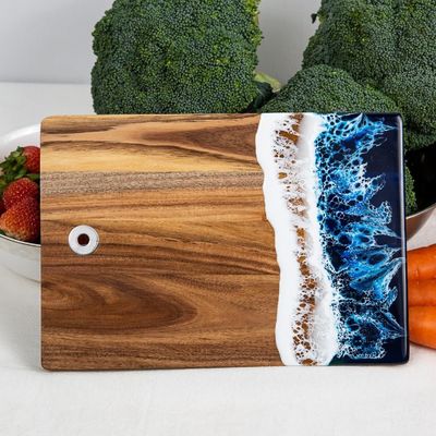 Customized Pattern Acacia Wood Epoxy Resin Charcuterie Board for Serving Food