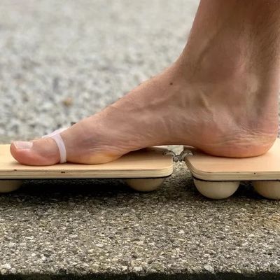Wooden Foot Exerciser Balance Board for Preventing Fallen Arches Classic Design Style