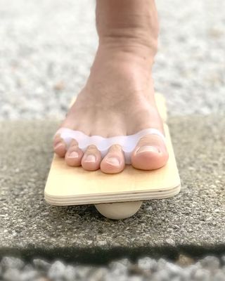 Wooden Foot Exerciser Balance Board for Preventing Fallen Arches Classic Design Style