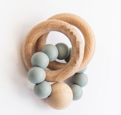 Custom Europe Regional Feature Wooden Chain with Wooden Balls Ideal Kid Toy