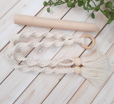 Custom Design Wooden Bar Toilet Paper Holder for Bathroom Space-Saving Essential