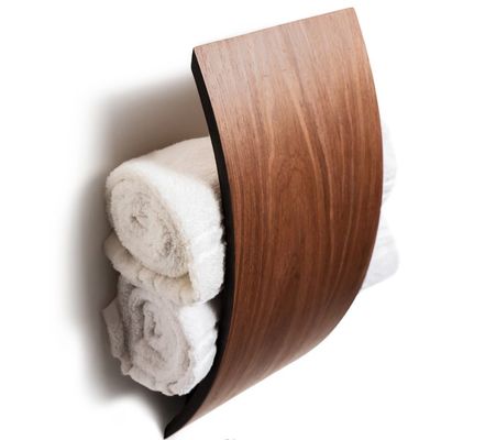 Functional Design Wooden Towel Shelf with Customized Logo and Multifunctional Design