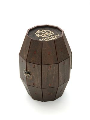 Customized Logo Acceptable Wooden Barrel with Personalized Engraving Corporate Gifts