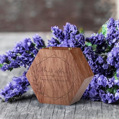 Solid Wood Custom 2 Slots Gift Packaging With Logo Wooden Ring Box for Engagement Ring