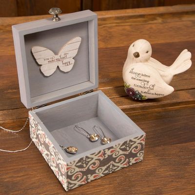 Customized Logo Acceptable Environmental Simple Spirits-Patterned Butterfly Jewelry Box