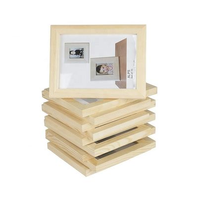Custom European Style Wooden Picture Frames with Burned Decorative Frame No Metal Type