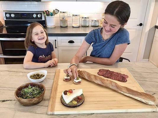 Versatile BSCI LFGB 8 Different Sizes Bamboo Pull-Out Cutting Board for Various Needs