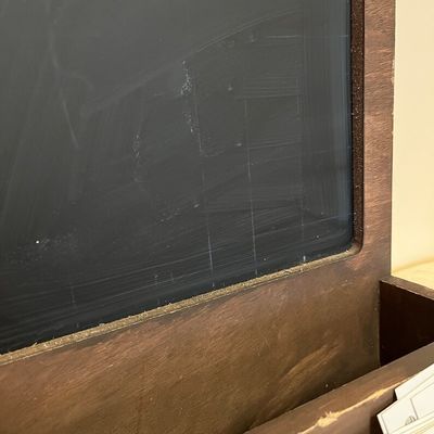 All-Season Wooden Frame Daily Reminder Chalk Board for Kitchen Decor and Organization