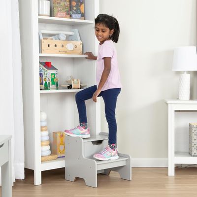 High Quantity Wooden Step Stool Space Saving Essential Top Choice for Kids Furniture