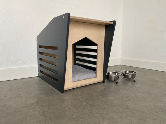 Modern Wooden Wall Mounted Cat Perch Foldable Indoor Pet House with Customized Design