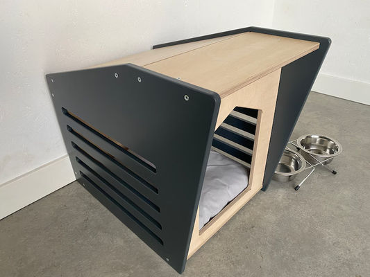 Modern Wooden Wall Mounted Cat Perch Foldable Indoor Pet House with Customized Design