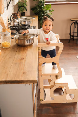 Sample Charge Free Learning Chair for Children's Table and Activity Tower