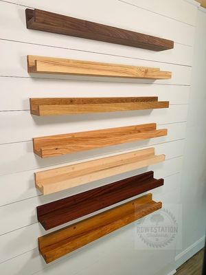 Wooden Home Decor Rustic Style Solid Hardwood Floating Shelf with Customization Option
