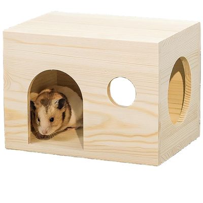 Wooden Small Animal Hideout with Solid Pattern at Affordable Cost