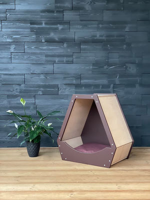Save Space Function Pet House with Modern Wooden Design and Natural Wood Color