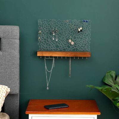 Functional Design Wooden Floating Shelf Acrylic Earring Display for Customized Logo