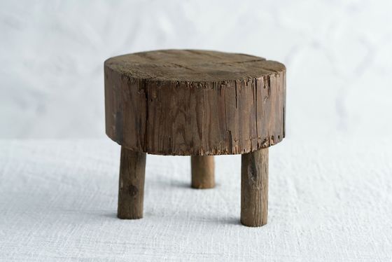 Silk-screen Printing Rustic Live Edge Reclaimed Wood Stand for Inner Home Decoration