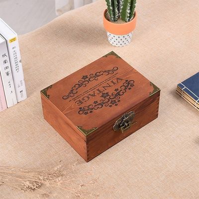 Varnishing Handling Vintage Style Customized Small Wooden Wedding Photo Box with Lock