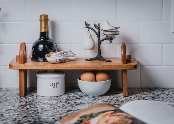 Customized Logo Elegant Hand-Finished Home decor Counter Shelf Organizer Cheese Board