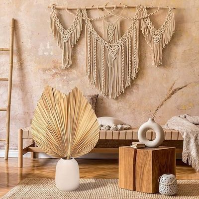 Vitalucks Logo Eco-Friendly Compostable Hand 4 Pcs Large Natural Gold Dried Palm Leaves