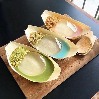 Customized Logo Acceptable Birch Bamboo Boat Shape Sailing Wood Sushi Tray