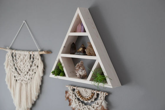 Minimalist Design Wooden Triangle Wall Shelf Crystal Display Shelves for Home Storage