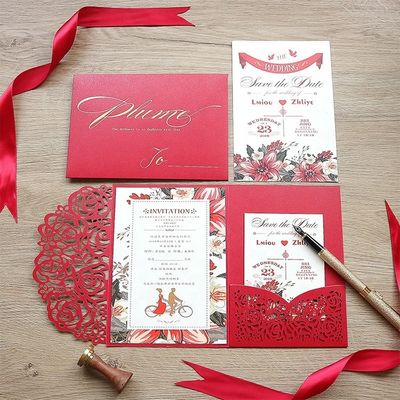 Europe Laser Cut Hollow Rose Pocket Wedding Invitations with Envelopes and RSVP Cards