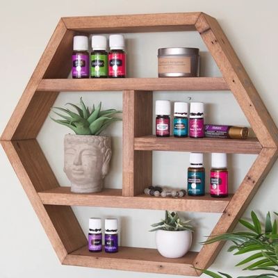 NO Folded Multi-Layer Vintage Solid Wood Storage Shelf with Rustic Hexagon Design