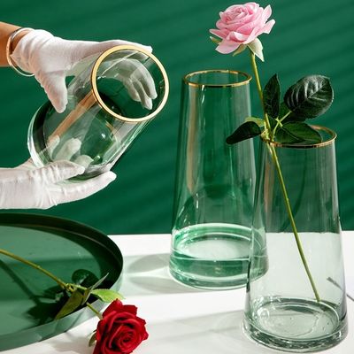 Modern Handmade Transparent Crystal Glass Flower Vase for Home and Hotel Decoration