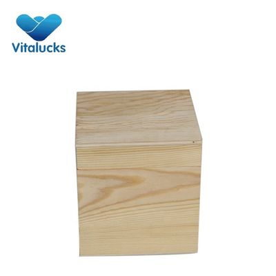 Customized Small Square Gift Wooden Box Made of Solid Wood for Environmental Benefits