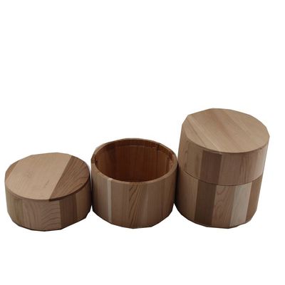 Polished Handle Customized Logo Acceptable Cedar Wood Candle Jar with Wooden Lid