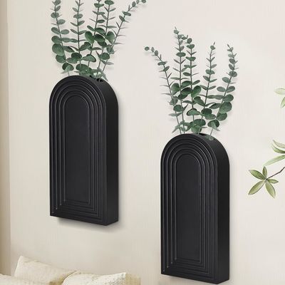 Stain Finished Wood Wall Decor Hanging Planter for Indoor Plants and Dried Flowers