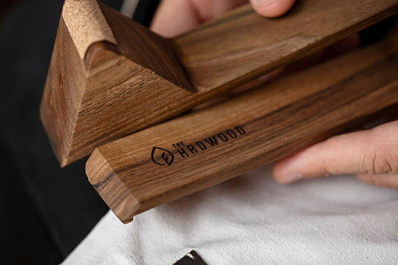 Logo Customized Logo Acceptable Varnished Wooden Laptop Stand for Desk