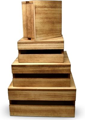 Rustic Style Wooden Cake Stand Set of 4 Customized Logo Accepted for Displaying Cakes