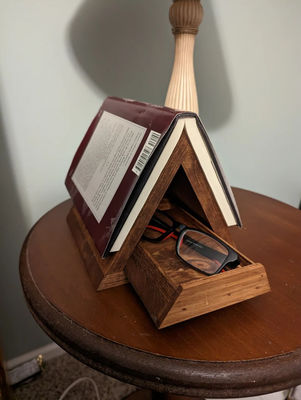 Square Mini Wooden Box Book Holder for Bed Room Wooden Triangle Book Rest Night Stand