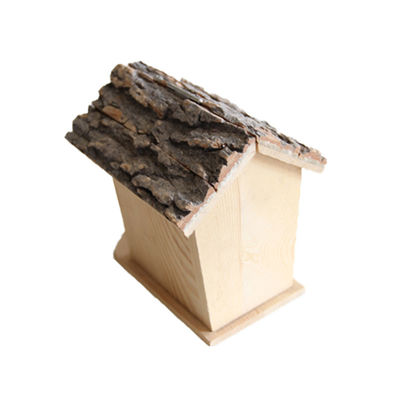 Outdoor Garden Decor Wooden Bird House with Birds in Mind and Breathable Materials