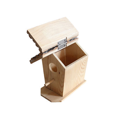 Outdoor Garden Decor Wooden Bird House with Birds in Mind and Breathable Materials