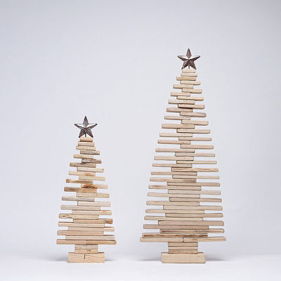 Christmas Tree Table Decoration Ornaments with Simple Design and Natural Wood Color