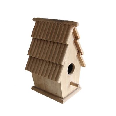 Customized Breathable Small Wooden Bird House for Practical Birds Enclosures