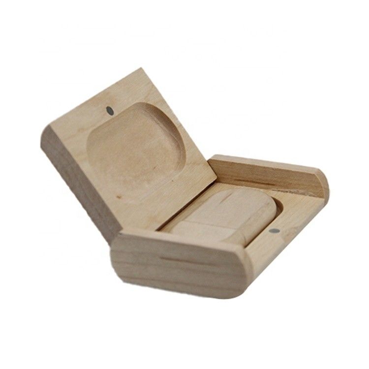Maple Wood Color 32GB USB Flash Drive with Customized Logo and Packaging Box Included