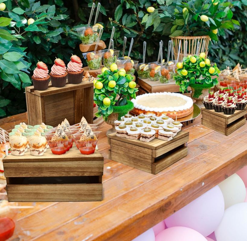Rustic Style Wooden Cake Stand Set of 4 Customized Logo Accepted for Displaying Cakes